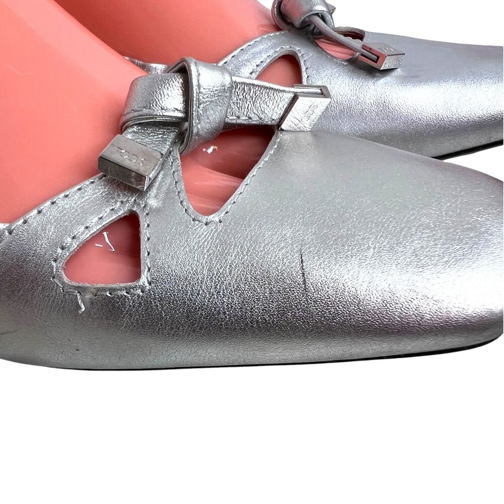 Tod's Metallic Silver Leather Ballet Gommino Flats Bows & Cut-out Women's Size 8 - Picture 16 of 16